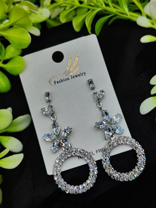 Imported Elegant Earrings | Best Quality Earrings For Girls & Women | Luxury Look Earrings ( Silver Color )